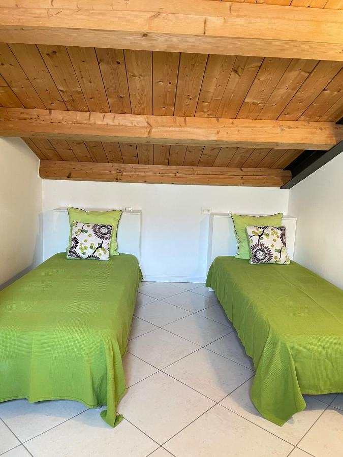 Villa Luma - Walterigato Apartments Solo Per Famiglie Lido di Jesolo Luaran gambar