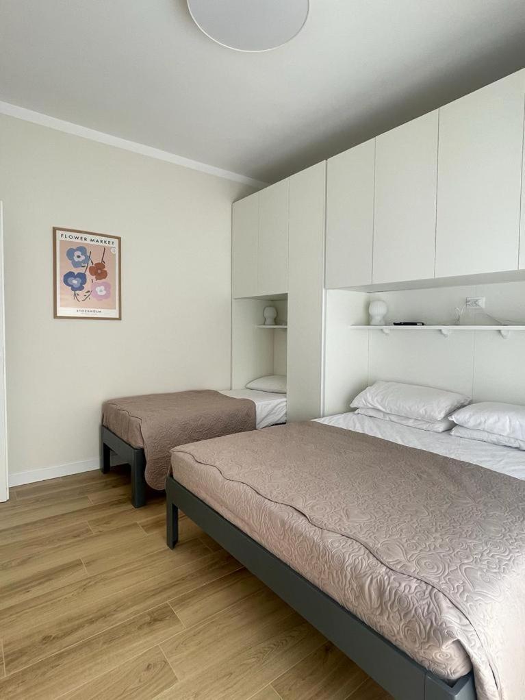 Villa Luma - Walterigato Apartments Solo Per Famiglie Lido di Jesolo Luaran gambar